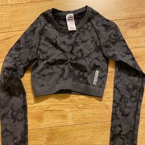 Gymshark crop top